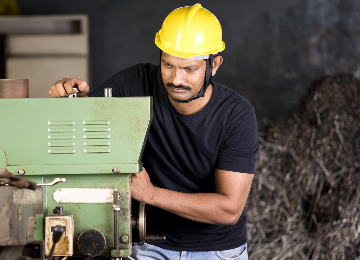 Consultants in Emergency repairs and Regyular House hold maintenence